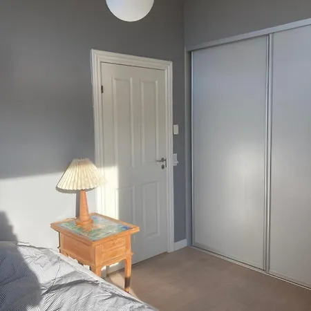 Vaerelse, Bad Og Toilet I Næstved