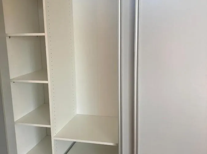 Vaerelse, Bad Og Toilet I